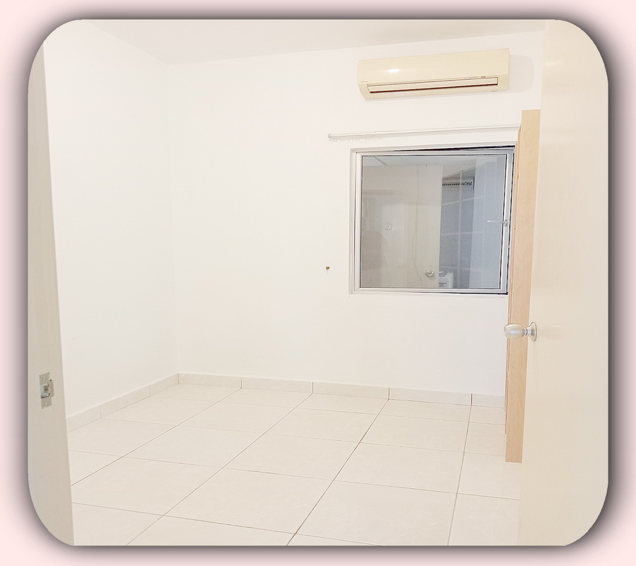 Perdana View Condominium image