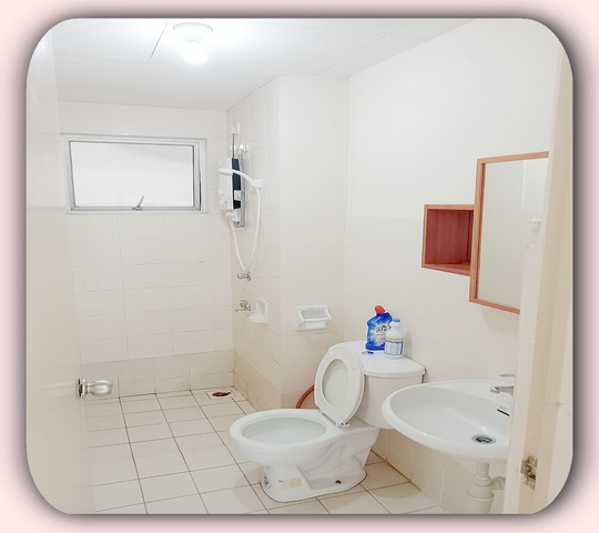 Perdana View Condominium image