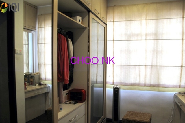 Bukit Jelutong, Seksyen U8, Shah Alam image
