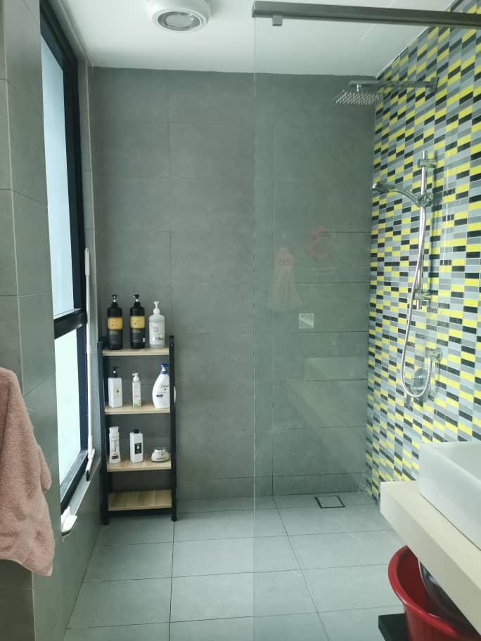 Studio Unit| The Leafz| OUG image