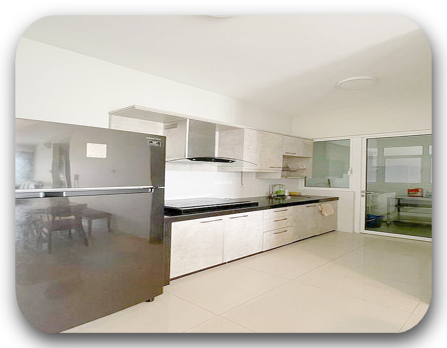 Desa Green Serviced Apartments image