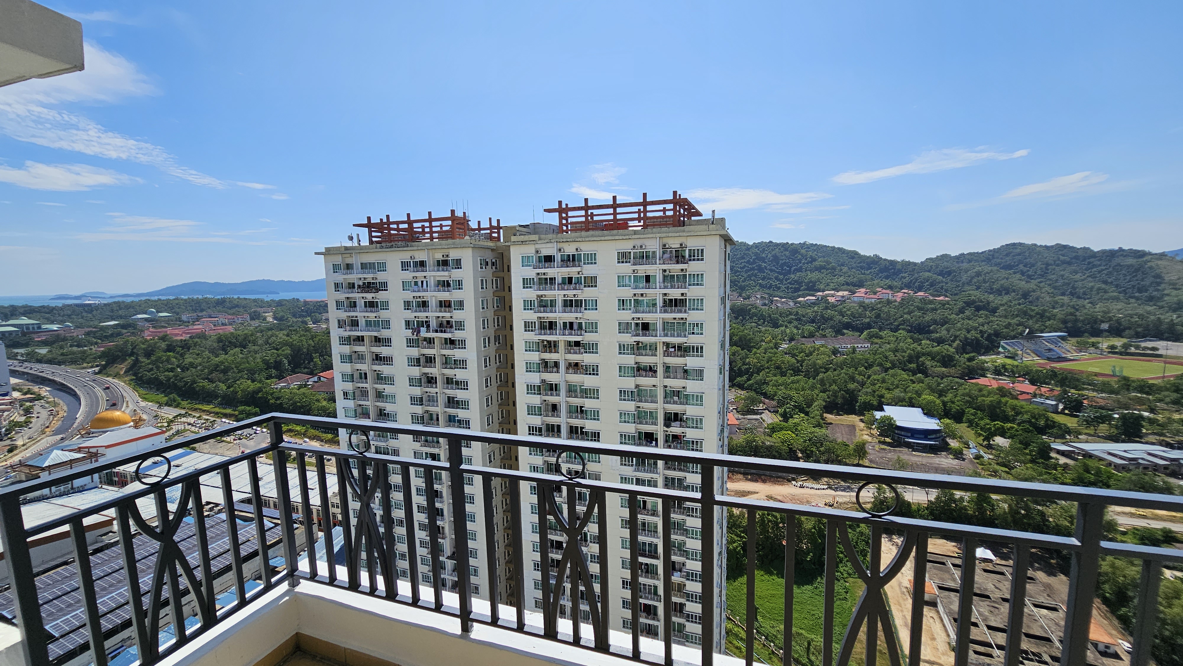 ONE BORNEO TOWER A image