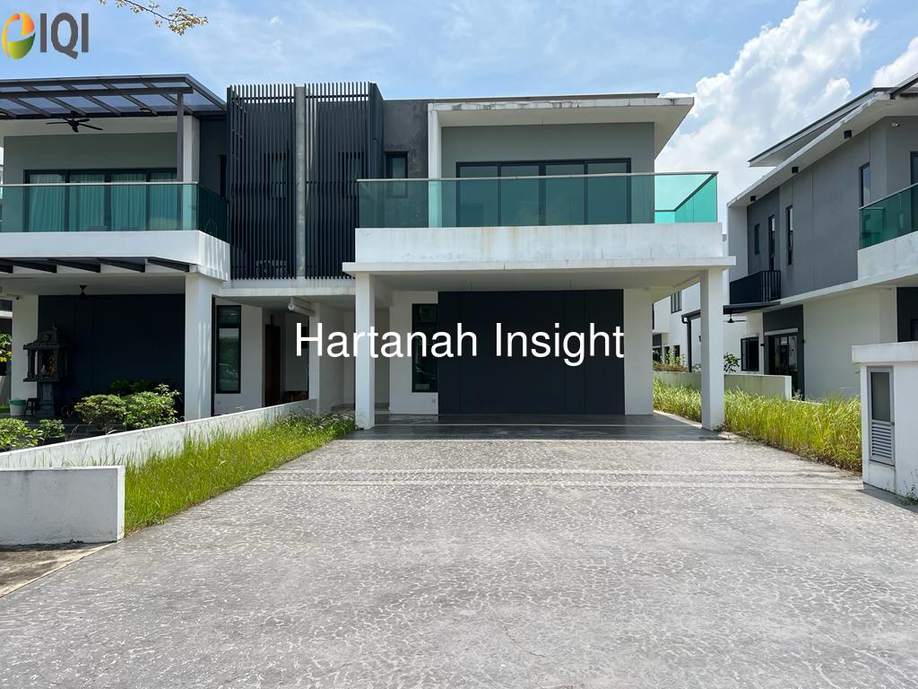 Semi D Intermediate D'Island Residence Puchong For Sale image