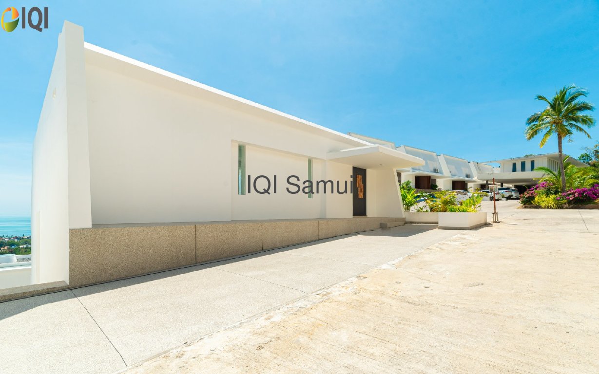 Luxury 3 Bedroom Seaview Pool Villa @ Chaweng for SALE & RENT!! image