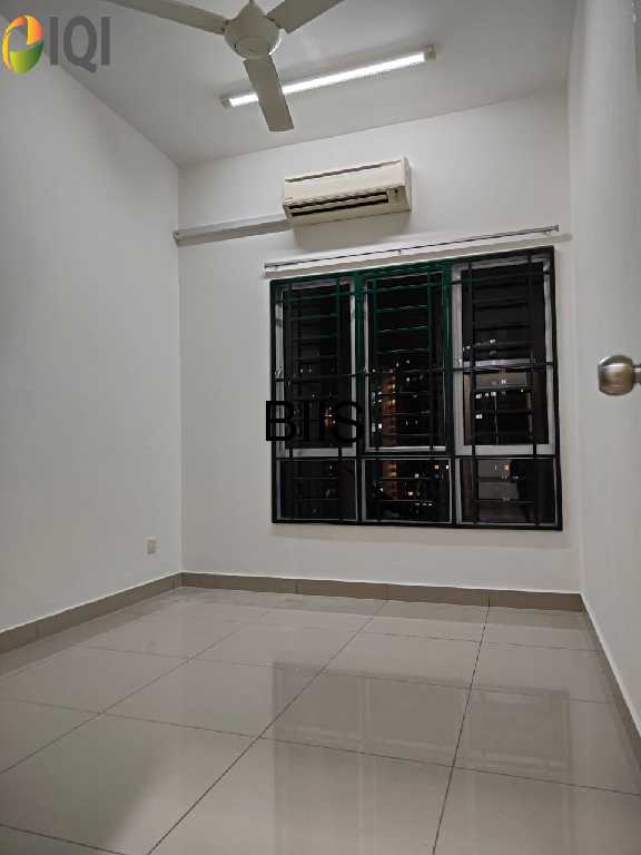 OUG Parklane image