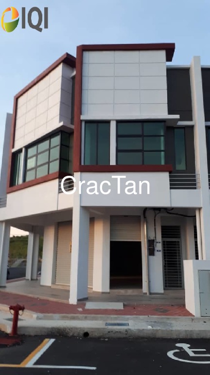 Superb Location Double Storey Corner Shop Lot at Taman Bertam Putra for Rent image