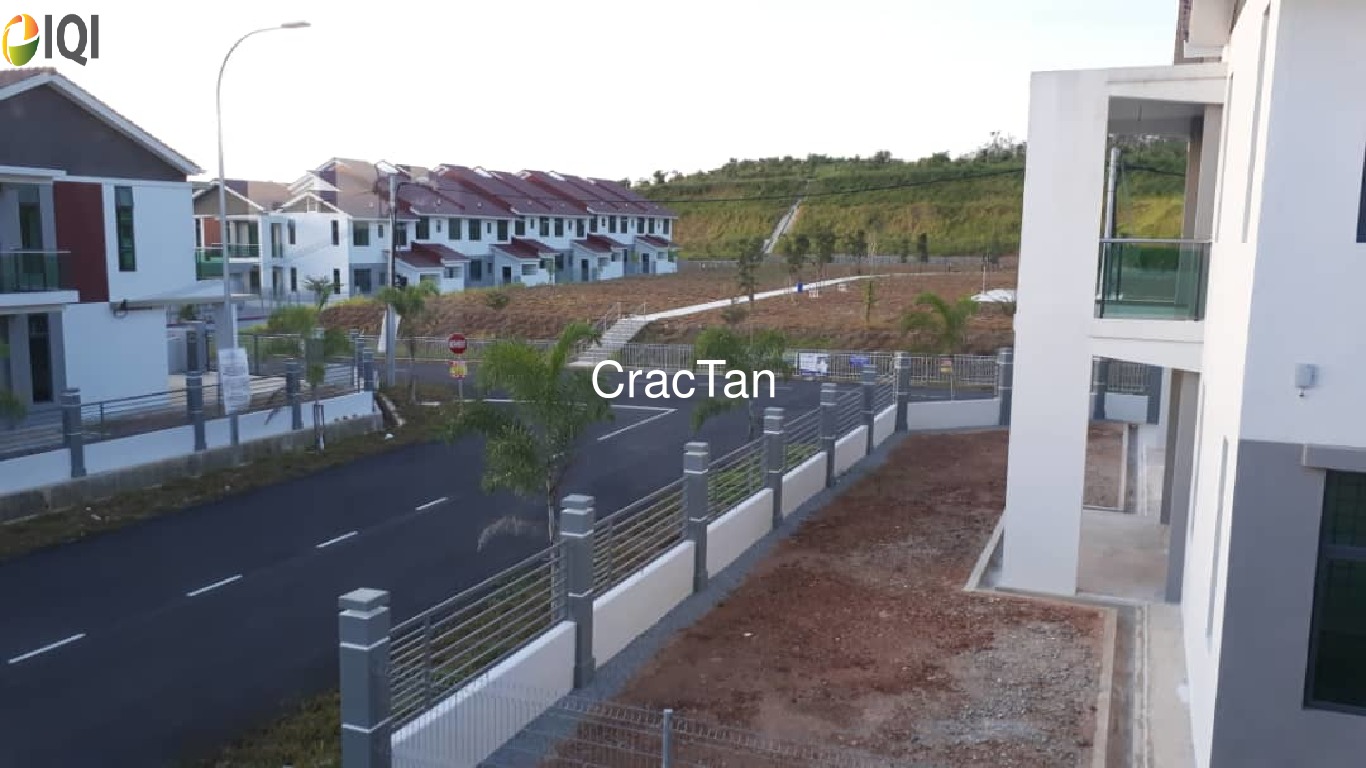 Superb Location Double Storey Corner Shop Lot at Taman Bertam Putra for Rent image