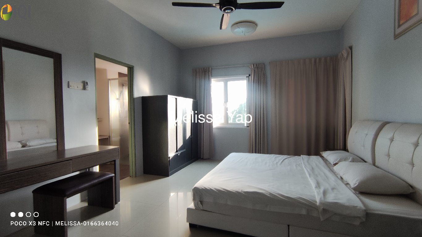 D'Embassy Suites image