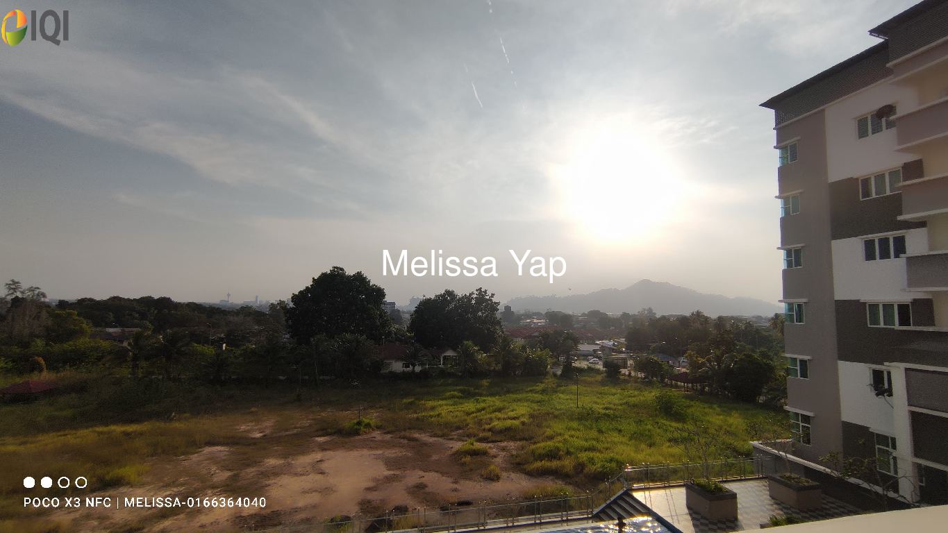 D'Embassy Suites image