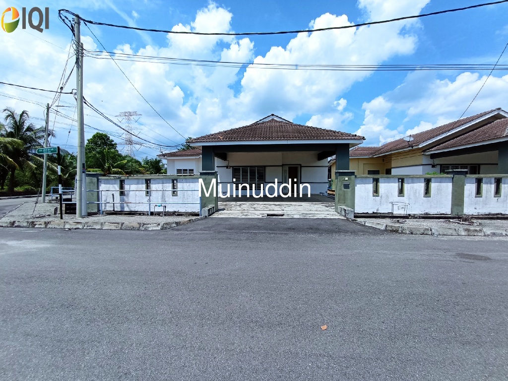 Bungalow Taman Lekir Bestari Lekir Perak image