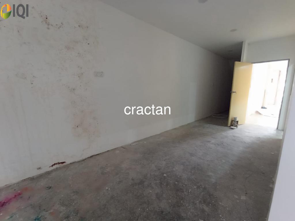 Facing AMJ Main Road Shop Lot @ Taman Cheng Baru for Rent image