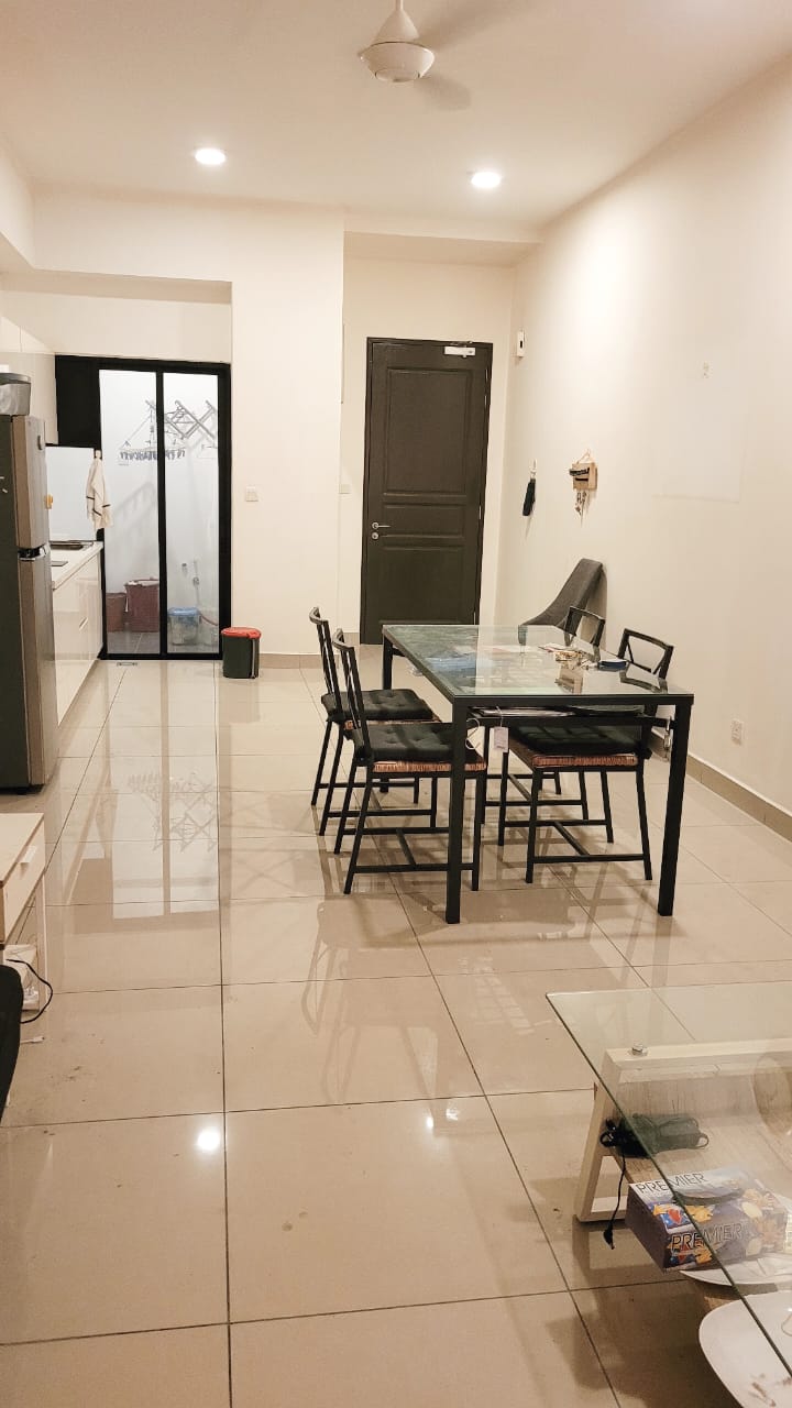 Glomac Centro Serviced Apartments image