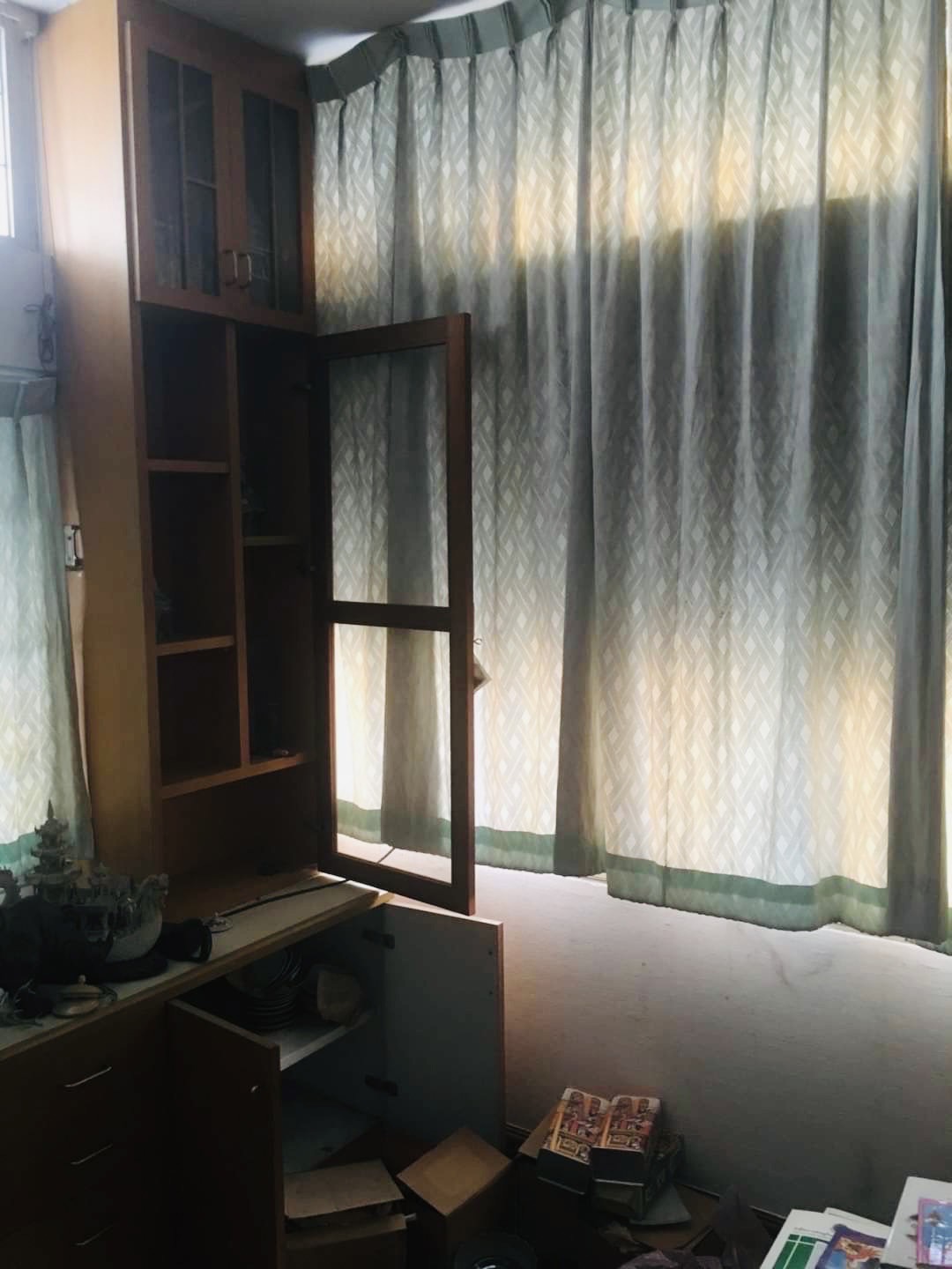 Two commercial buildings for sale, next to each other, Soi Kraisi, next to Phra Sumen Road, near Bang Lamphu. image