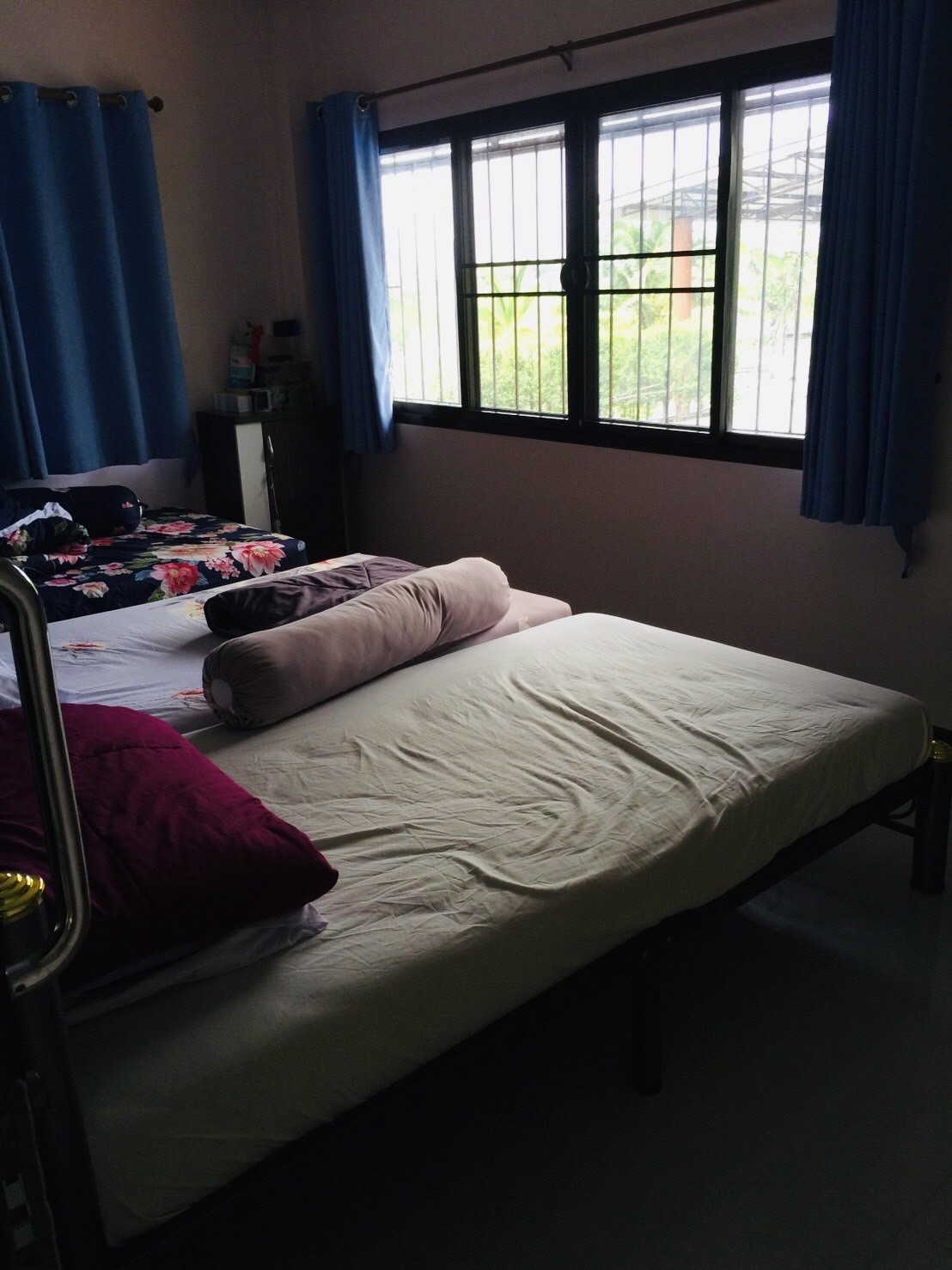 Land for sale with buildings angthong province thailand image