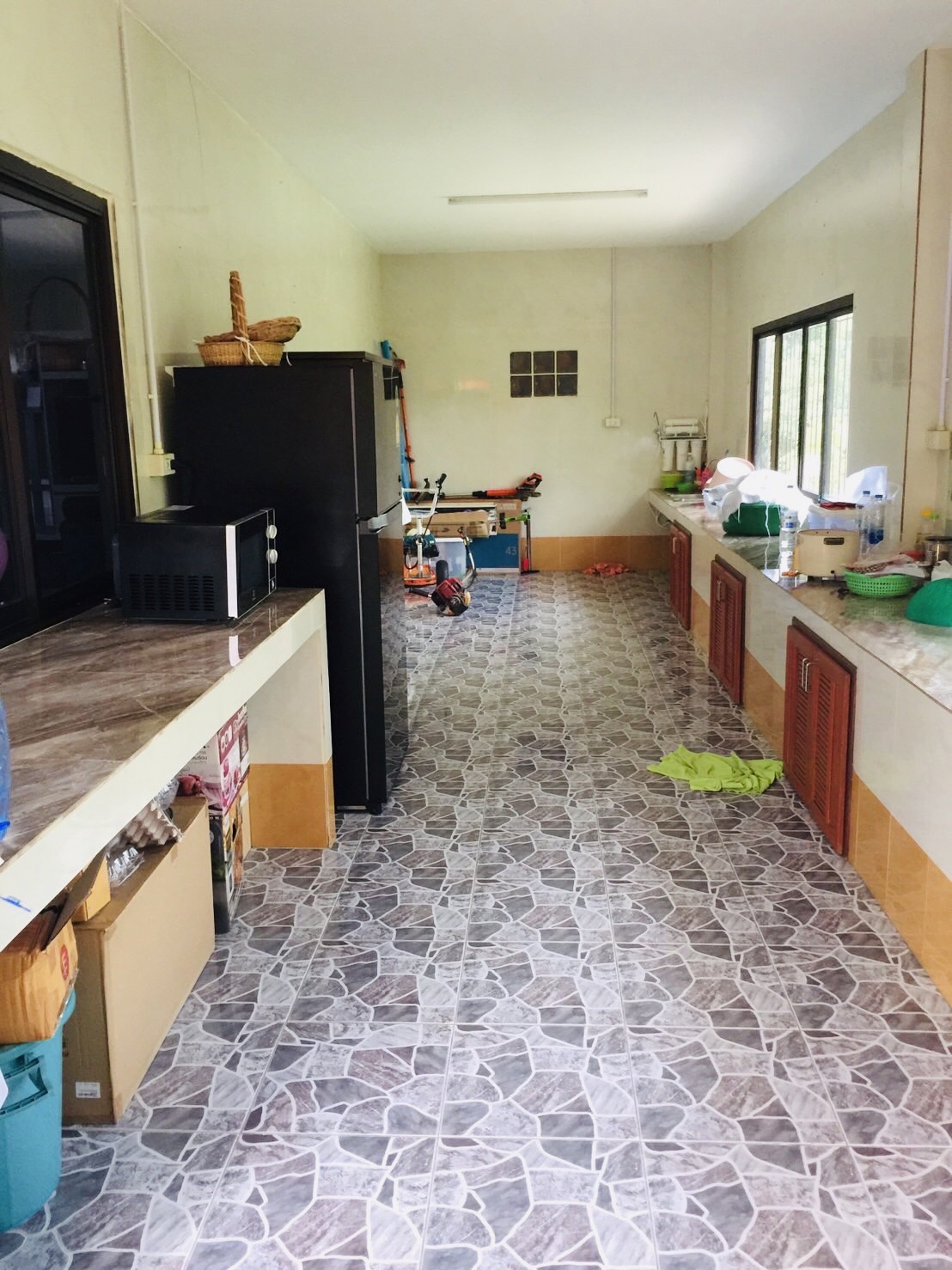 Land for sale with buildings angthong province thailand image