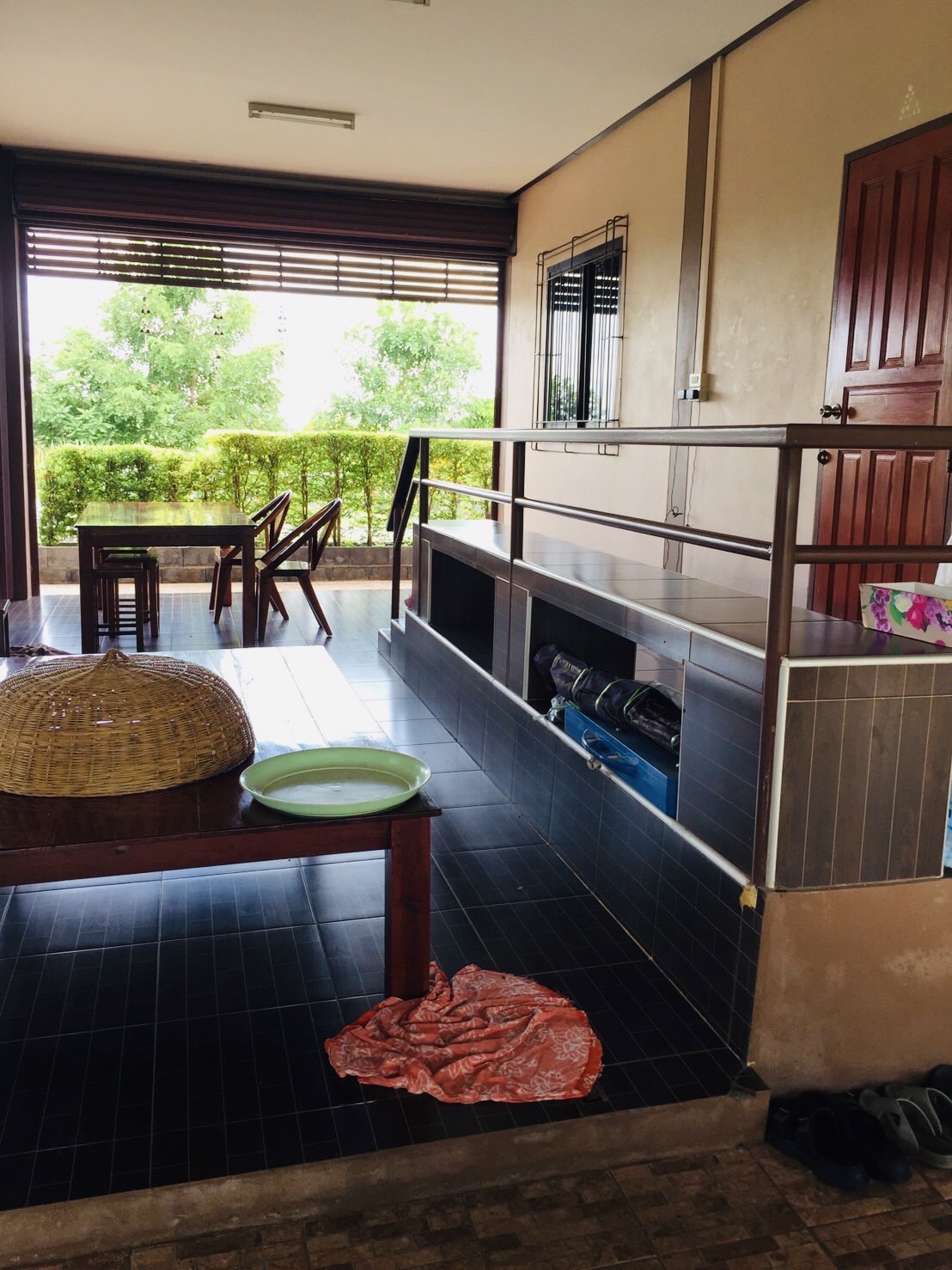 Land for sale with buildings angthong province thailand image