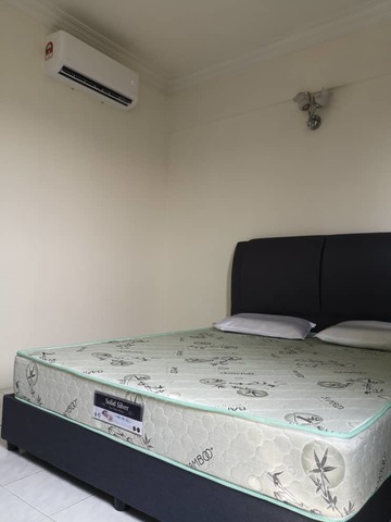 FOR RENT|3 BEDROOM 2 BATHROOM| SRI CAMELIA APARTMENT| SG CHUA| KAJANG image