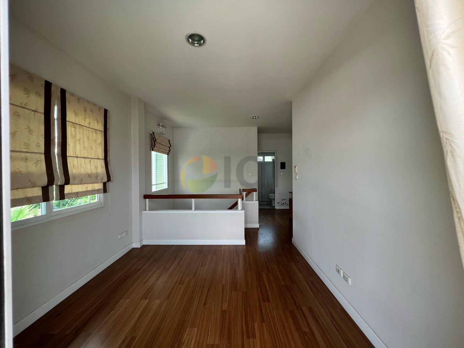 Single house for sale, Manthana Village, Ramintra-Wongwaen. image