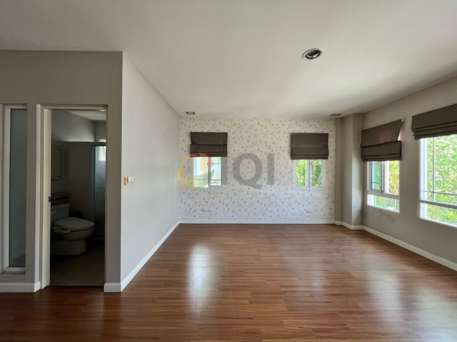 Single house for sale, Manthana Village, Ramintra-Wongwaen. image