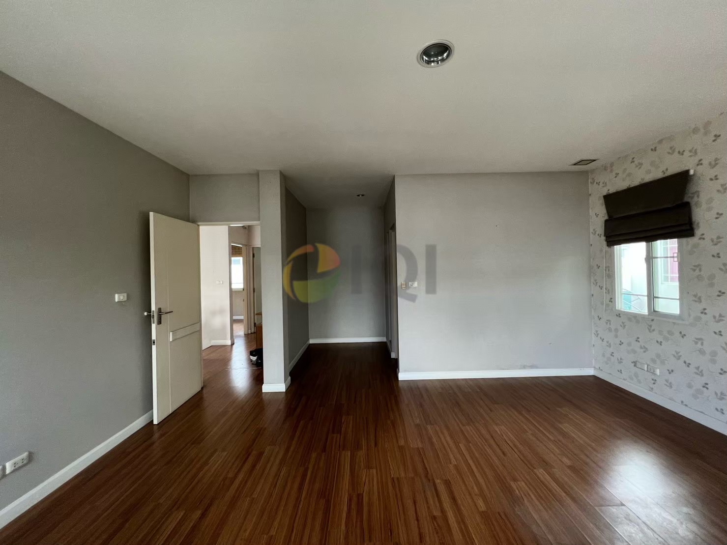 Single house for sale, Manthana Village, Ramintra-Wongwaen. image