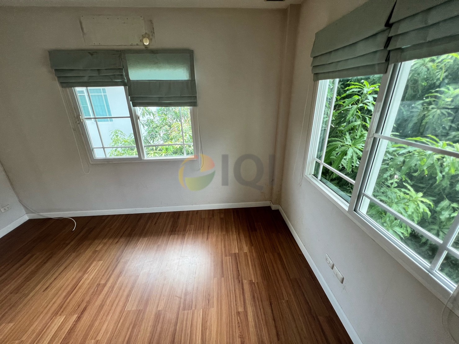 Single house for sale, Manthana Village, Ramintra-Wongwaen. image