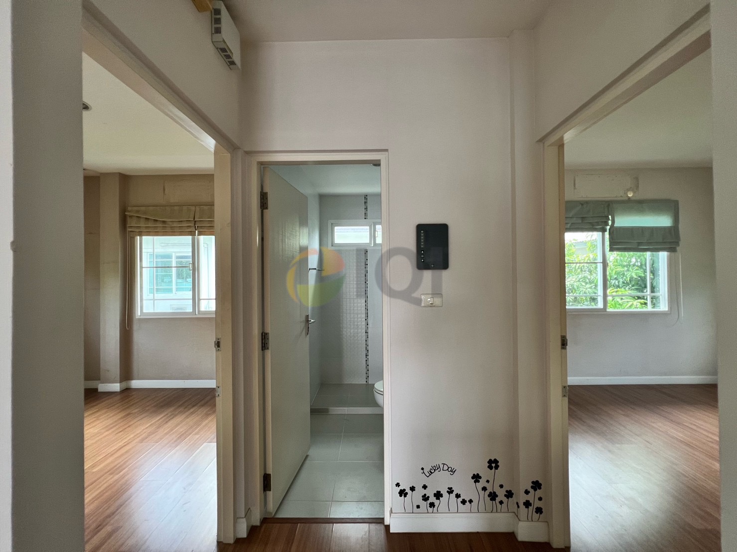 Single house for sale, Manthana Village, Ramintra-Wongwaen. image