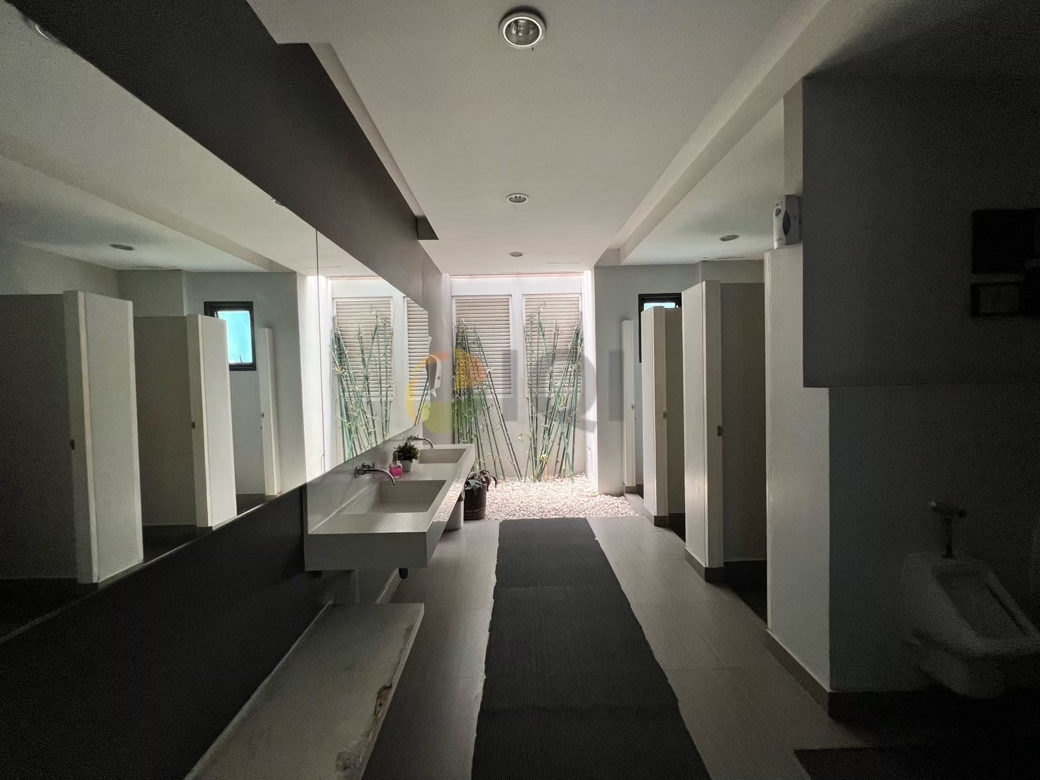 Single house for sale, Manthana Village, Ramintra-Wongwaen. image