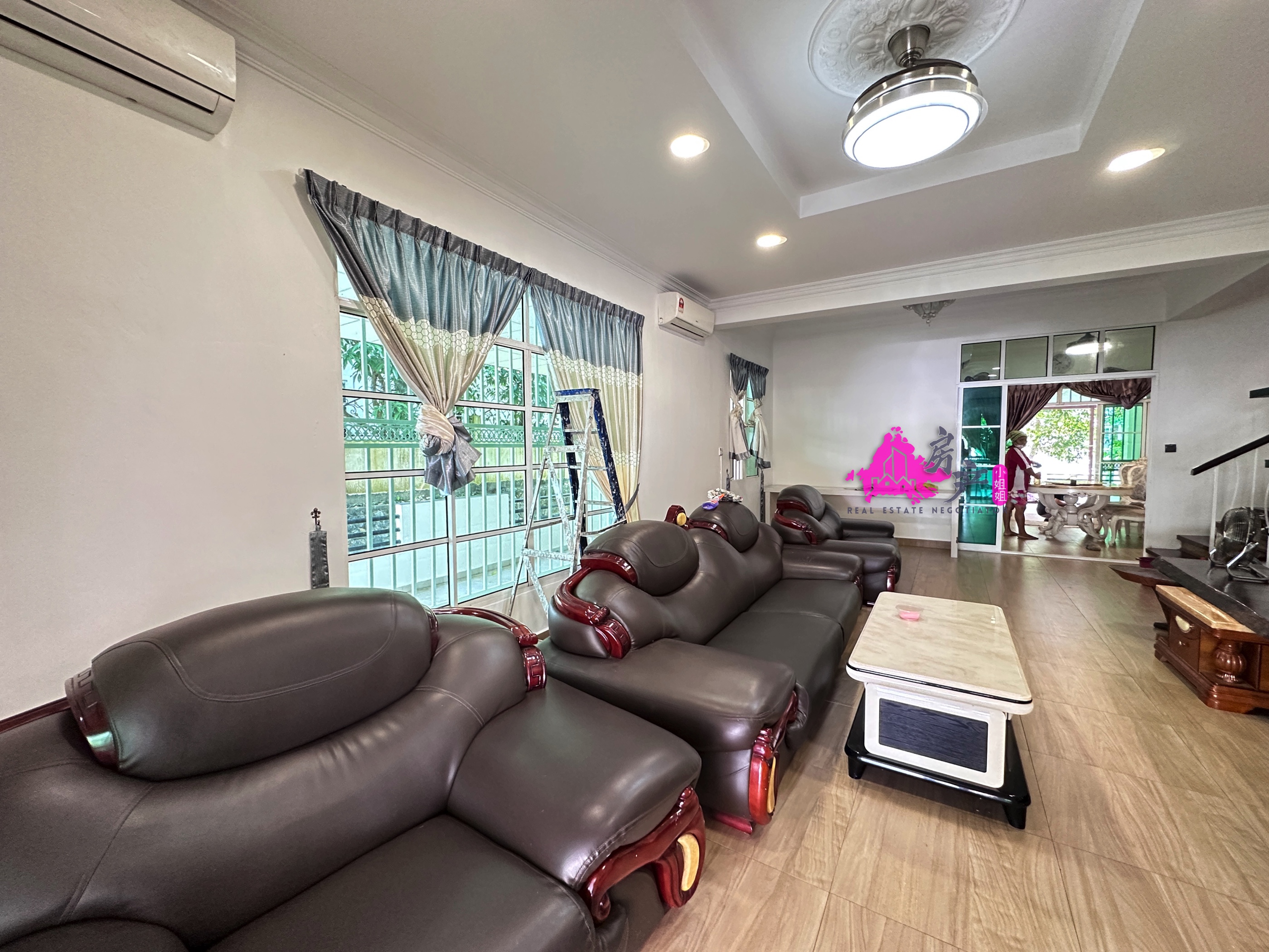 Kiansom Country Height image