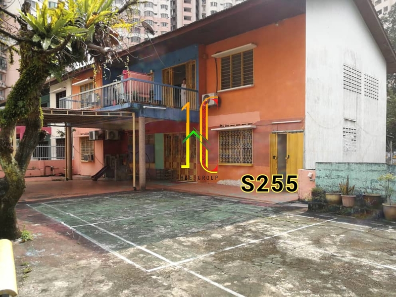 Taman Bamboo, Jalan Ipoh IQI Global