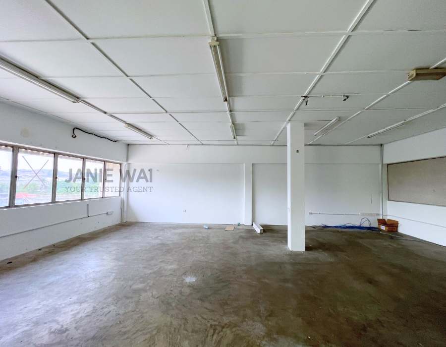 Warehouse Factory Seri Kembangan 1.5 Storey Light Industry Serdang image