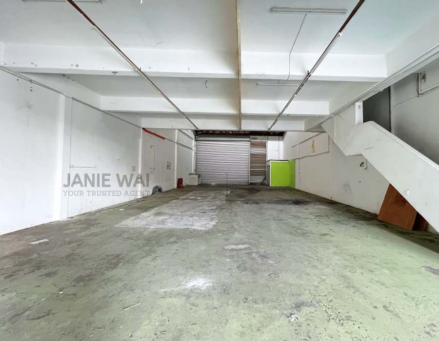 Warehouse Factory Seri Kembangan 1.5 Storey Light Industry Serdang image