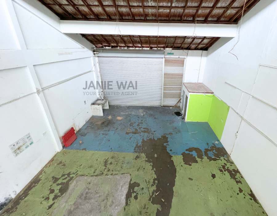 Warehouse Factory Seri Kembangan 1.5 Storey Light Industry Serdang image