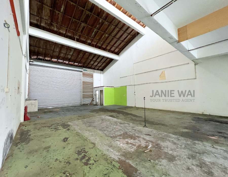 Warehouse Factory Seri Kembangan 1.5 Storey Light Industry Serdang image