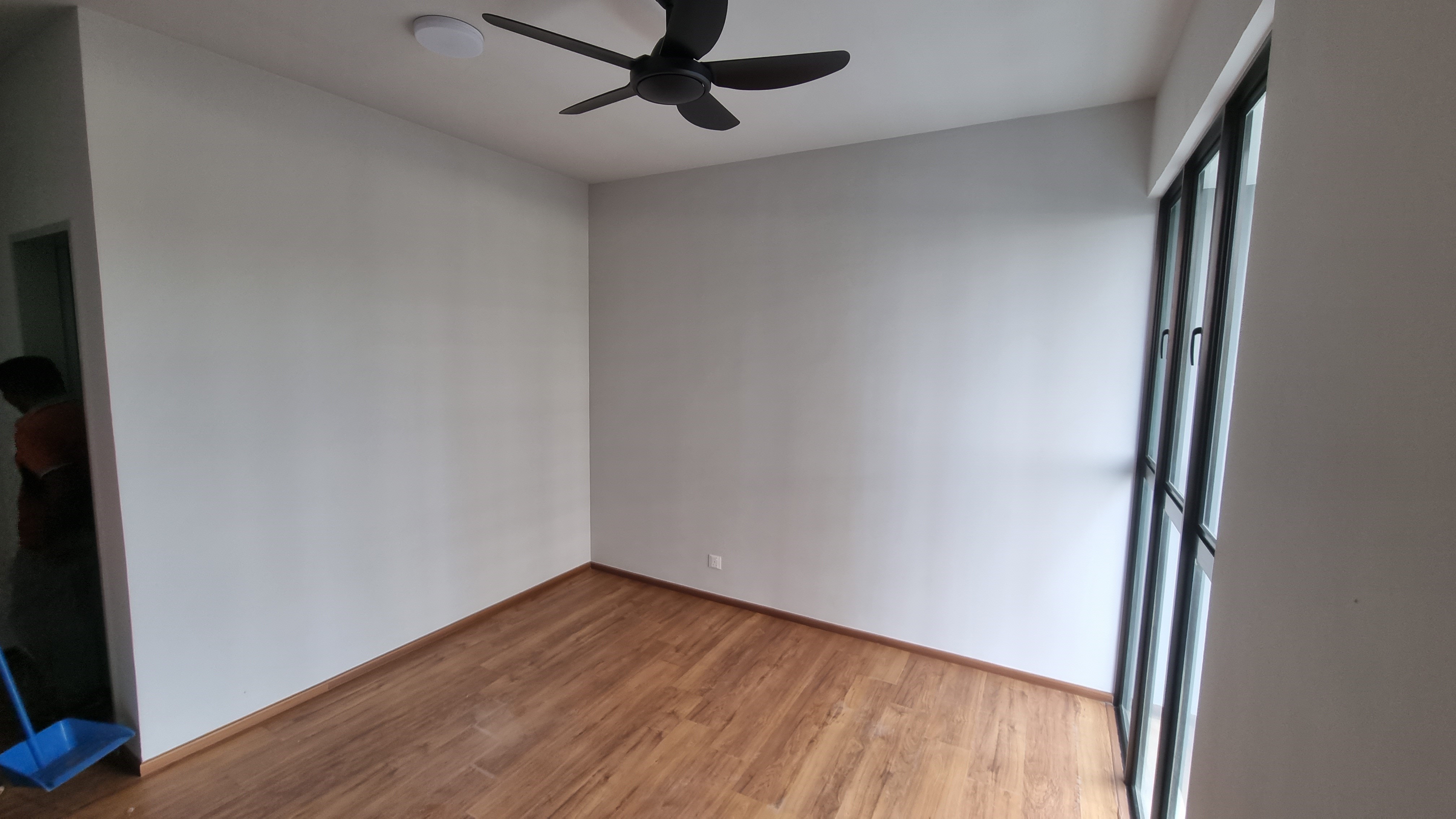 New Condo at Admiral Residences Kota Laksamana for Rent image