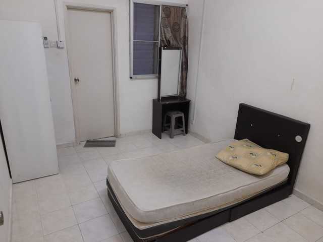 Double Storey Terrace House Taman Tasik Utama Ayer Keroh for Rent image