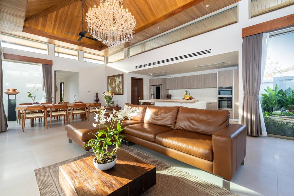 Luxury 4  Bedroom Botanica Villas (SUP-1141) image