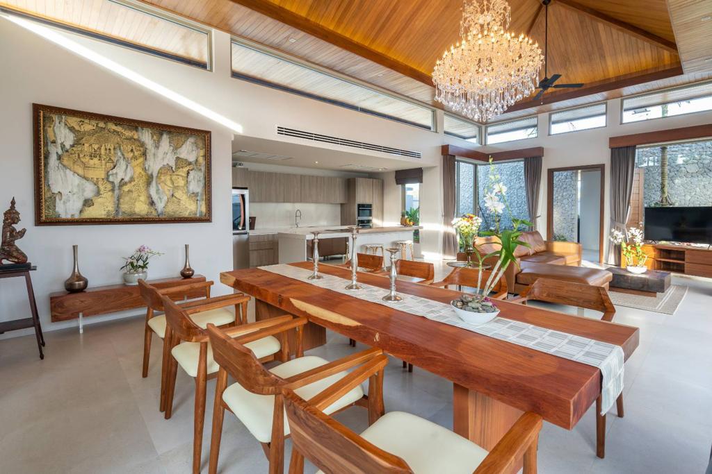 Luxury 4  Bedroom Botanica Villas (SUP-1141) image