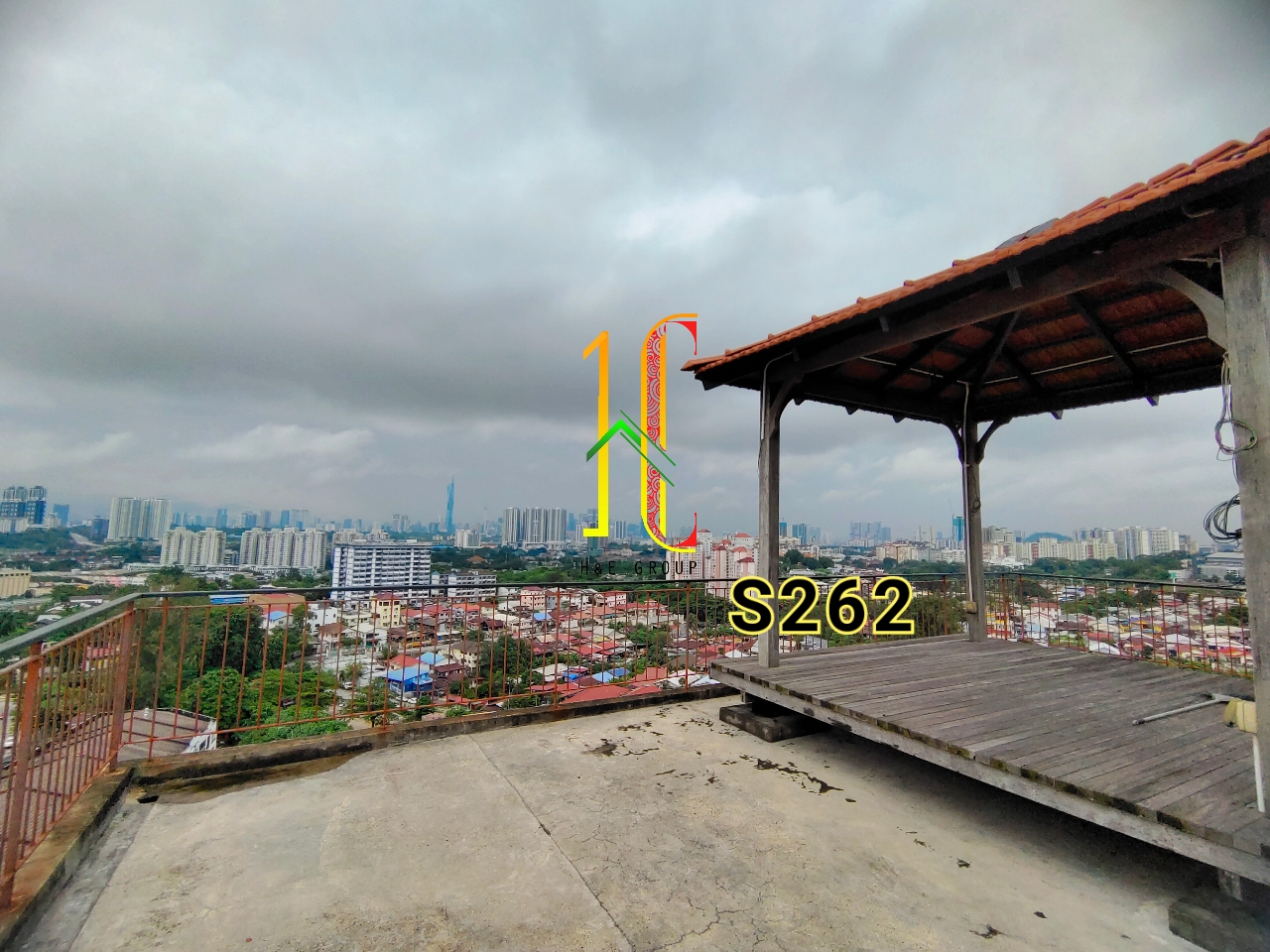 Desa Hill Villas image