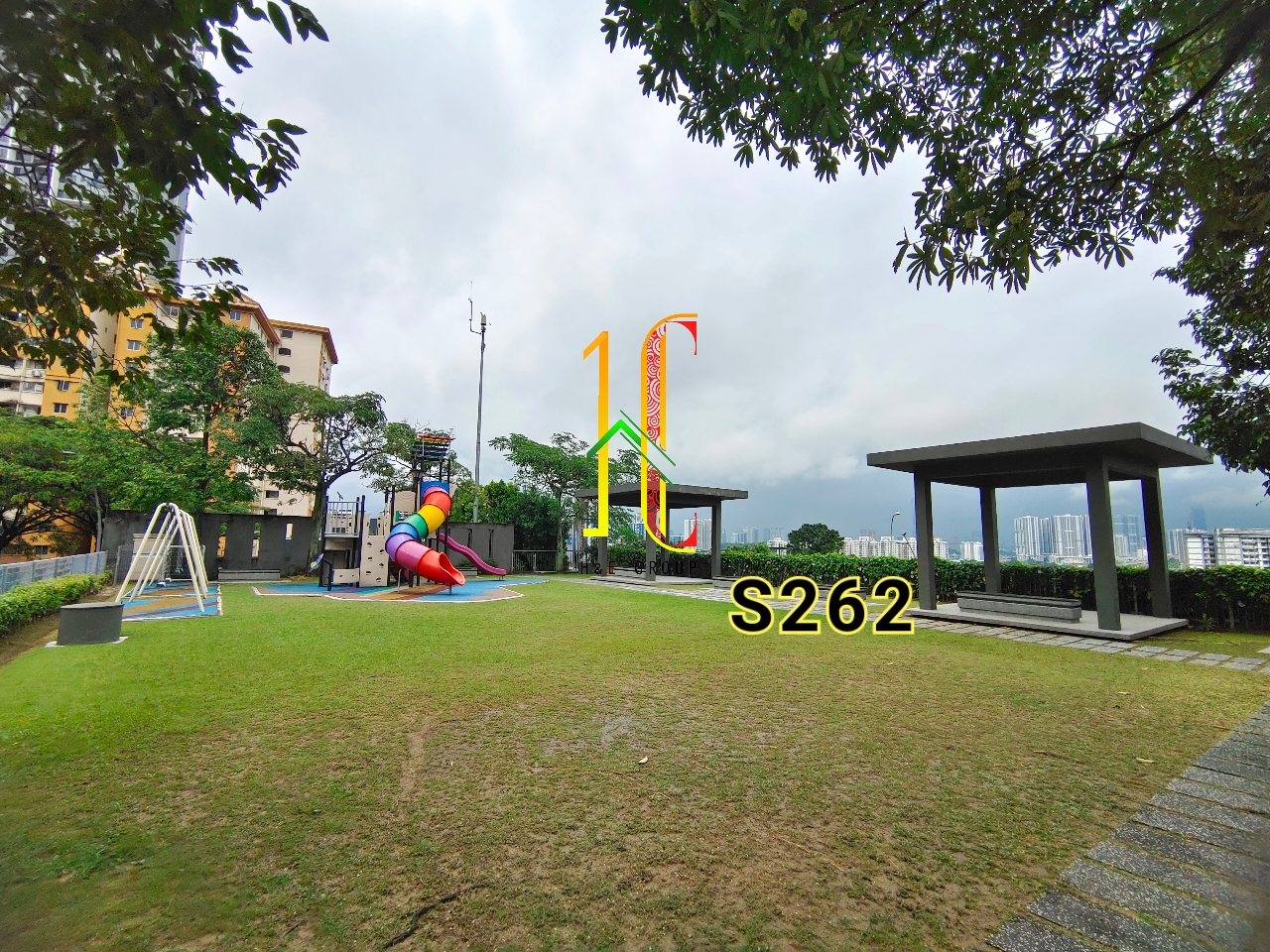 Desa Hill Villas image