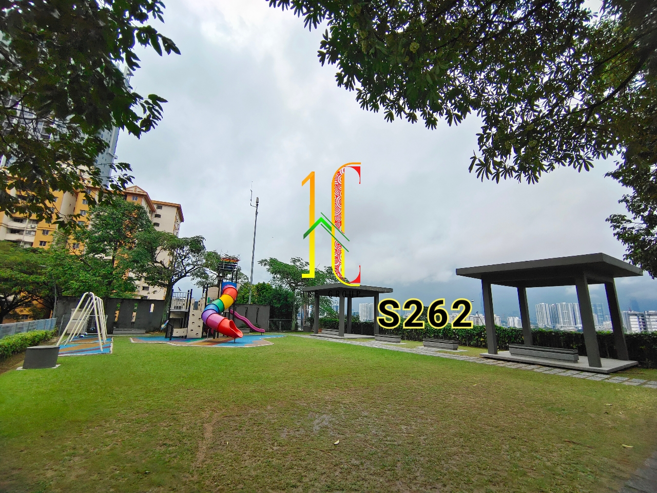 Desa Hill Villas image