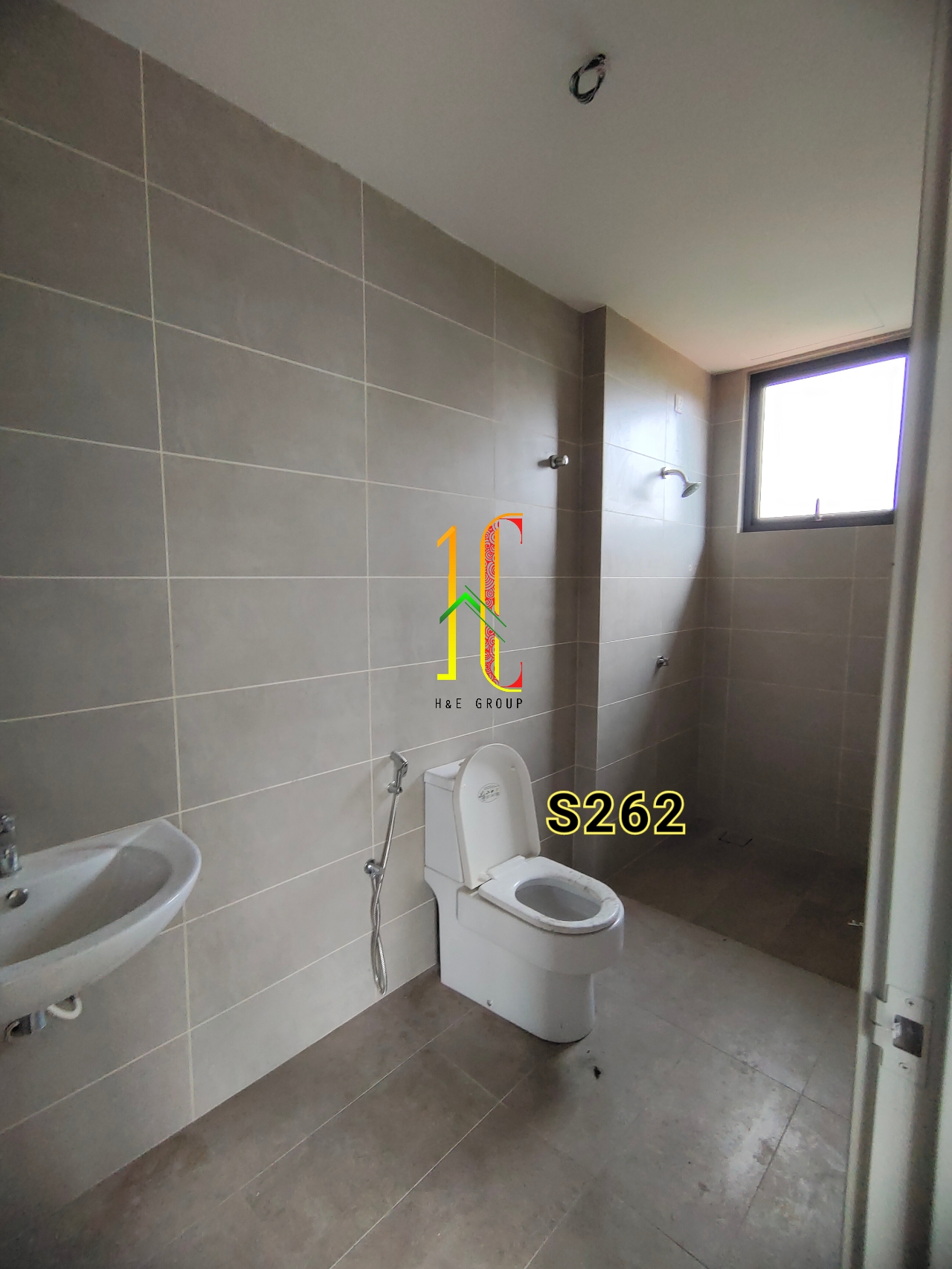 Desa Hill Villas image