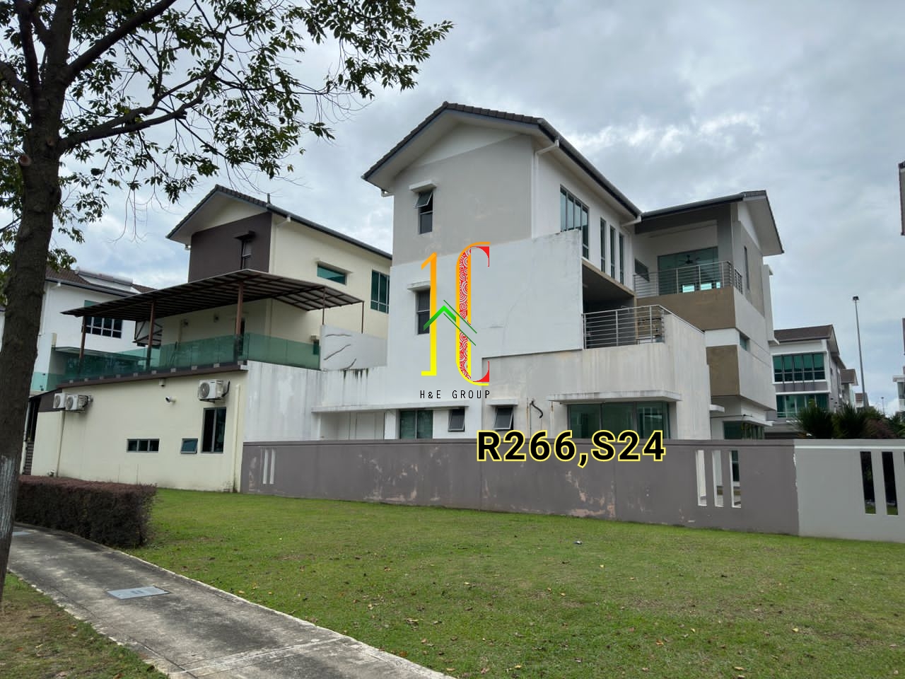 Ambang Botanic image