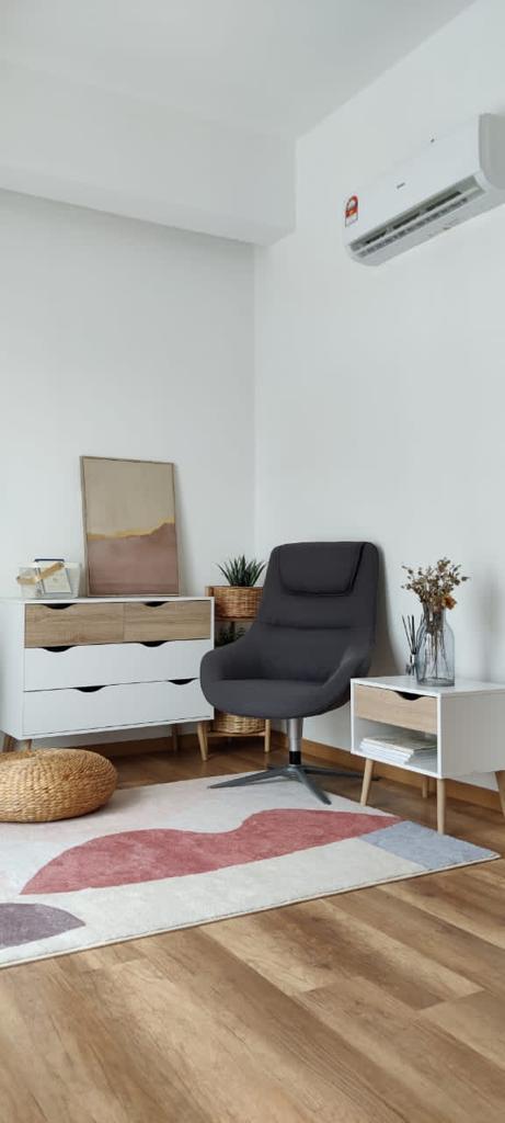 Empire Residence image