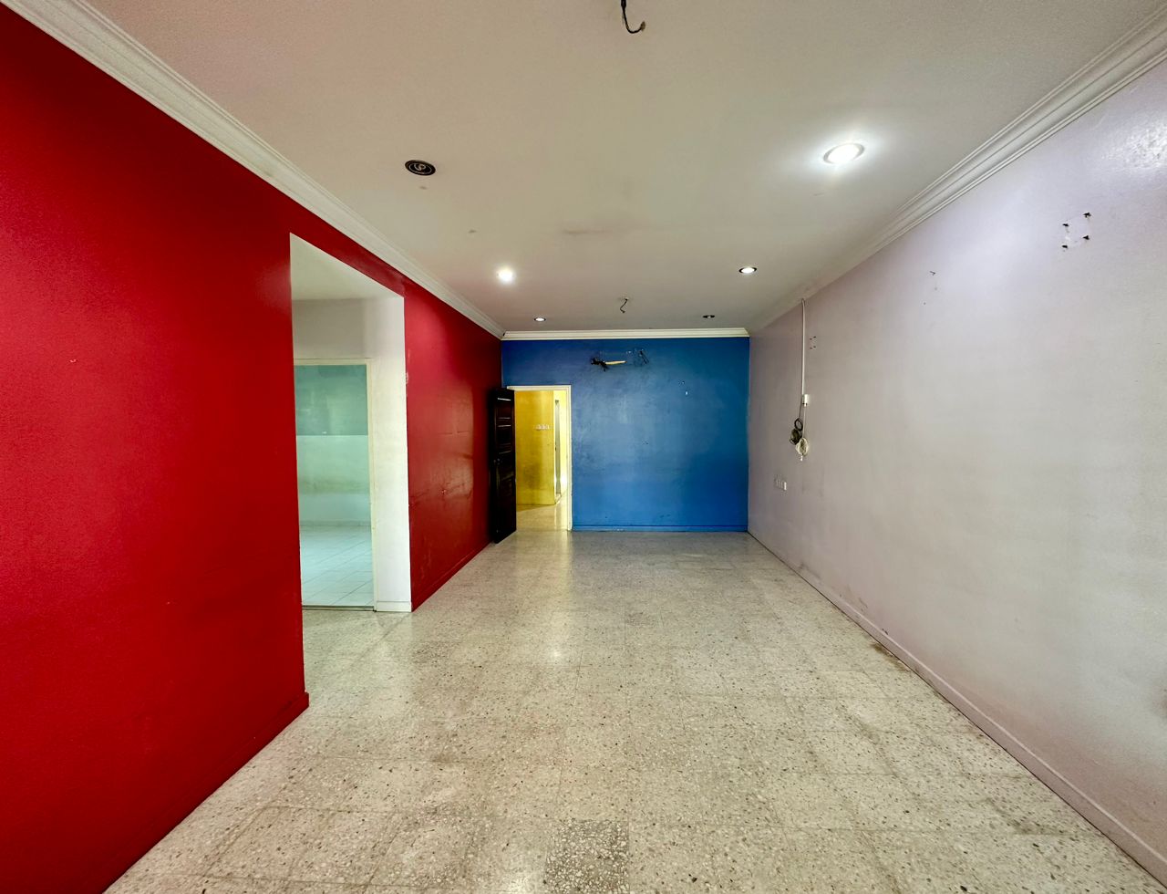 Renovated Single Storey Semi Detached House at Sin Hoe Garden for rent image