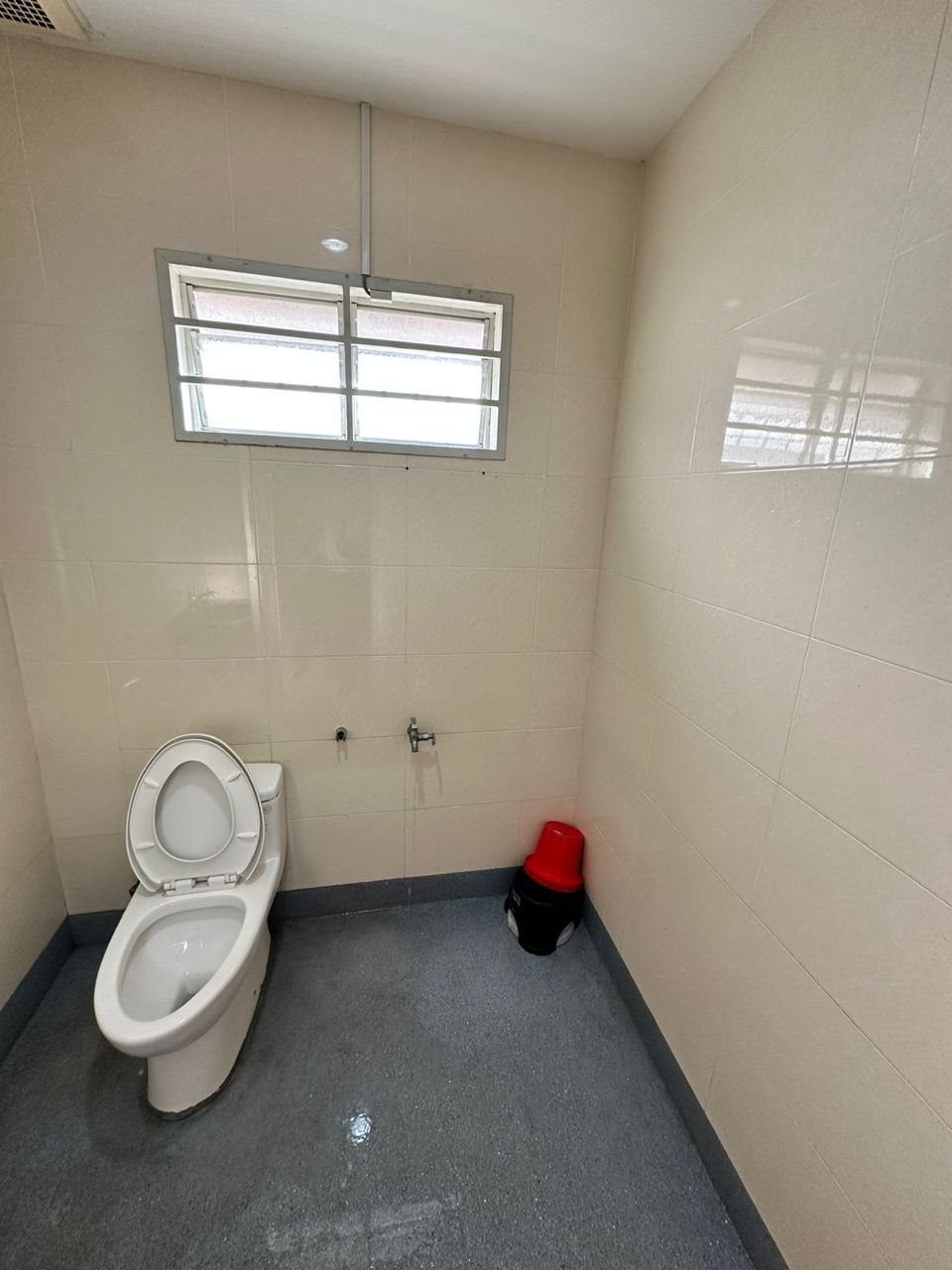 Renovated Single Storey Semi Detached House at Sin Hoe Garden for rent image