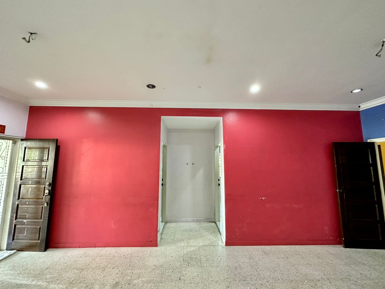 Renovated Single Storey Semi Detached House at Sin Hoe Garden for rent image