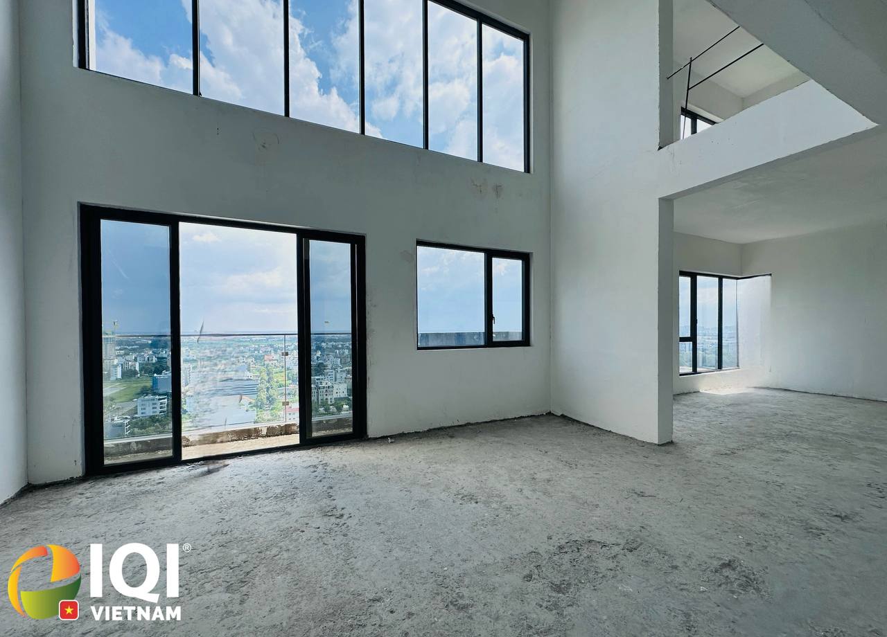 𝐎𝐧𝐞 𝐕𝐞𝐫𝐚𝐧𝐝𝐚𝐡 - Saigon River view - District 2 image