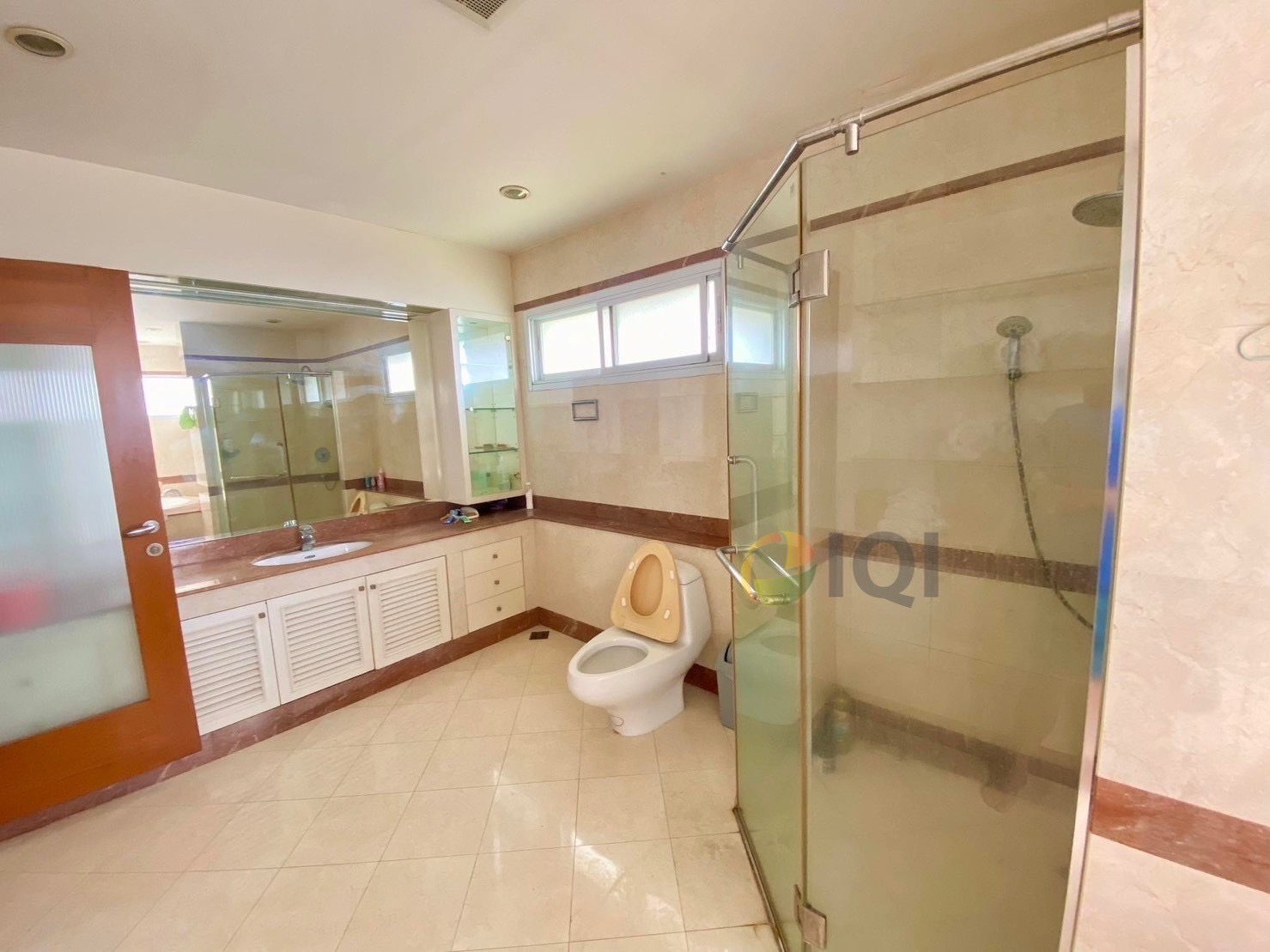 Two-storey detached house for rent modern style Sammakorn Village 1, Soi.A5, Ramkhamhaeng 112 image