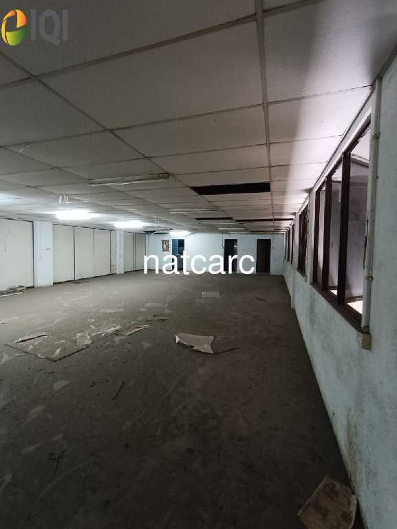 BIG FULLY HIGH ROOFED Factory Taman Industri Malim Jaya for Rent image