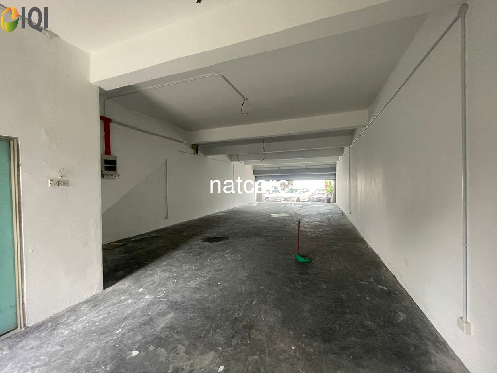 HOT Area Nice Ground Floor and First Floor Office End Lot at Melaka Baru for Rent image